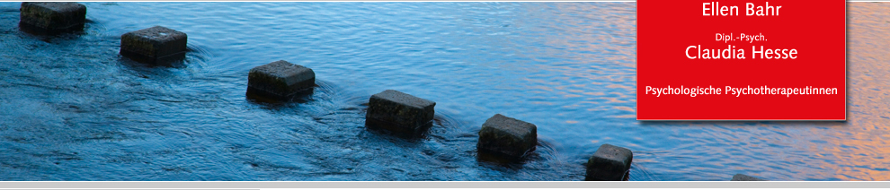 Bild Steine im Wasser 2  [von Dipl.-Psych. Ellen Bahr und  Dipl.-Psych. Claudia Hesse Psychologische Psychotherapeutinnen in Kln]